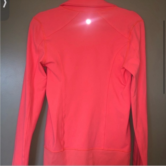 Lululemon Nice Asana Jacket
Coral color Very Light Flare size 6 - Picture 4 of 15